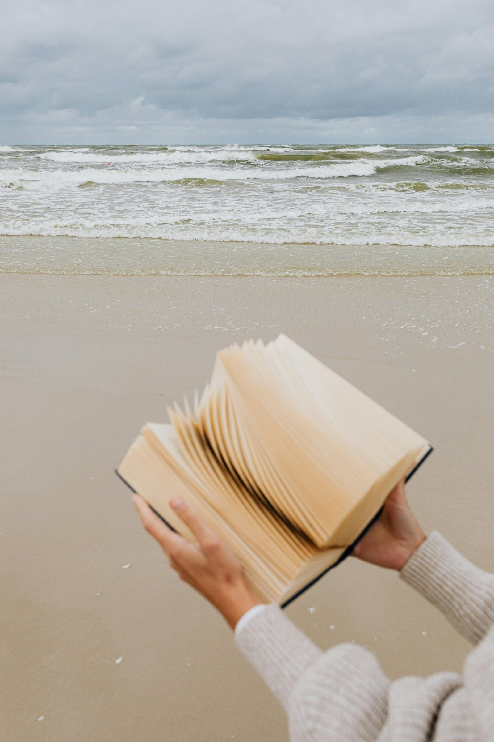 09 August: World Book Day